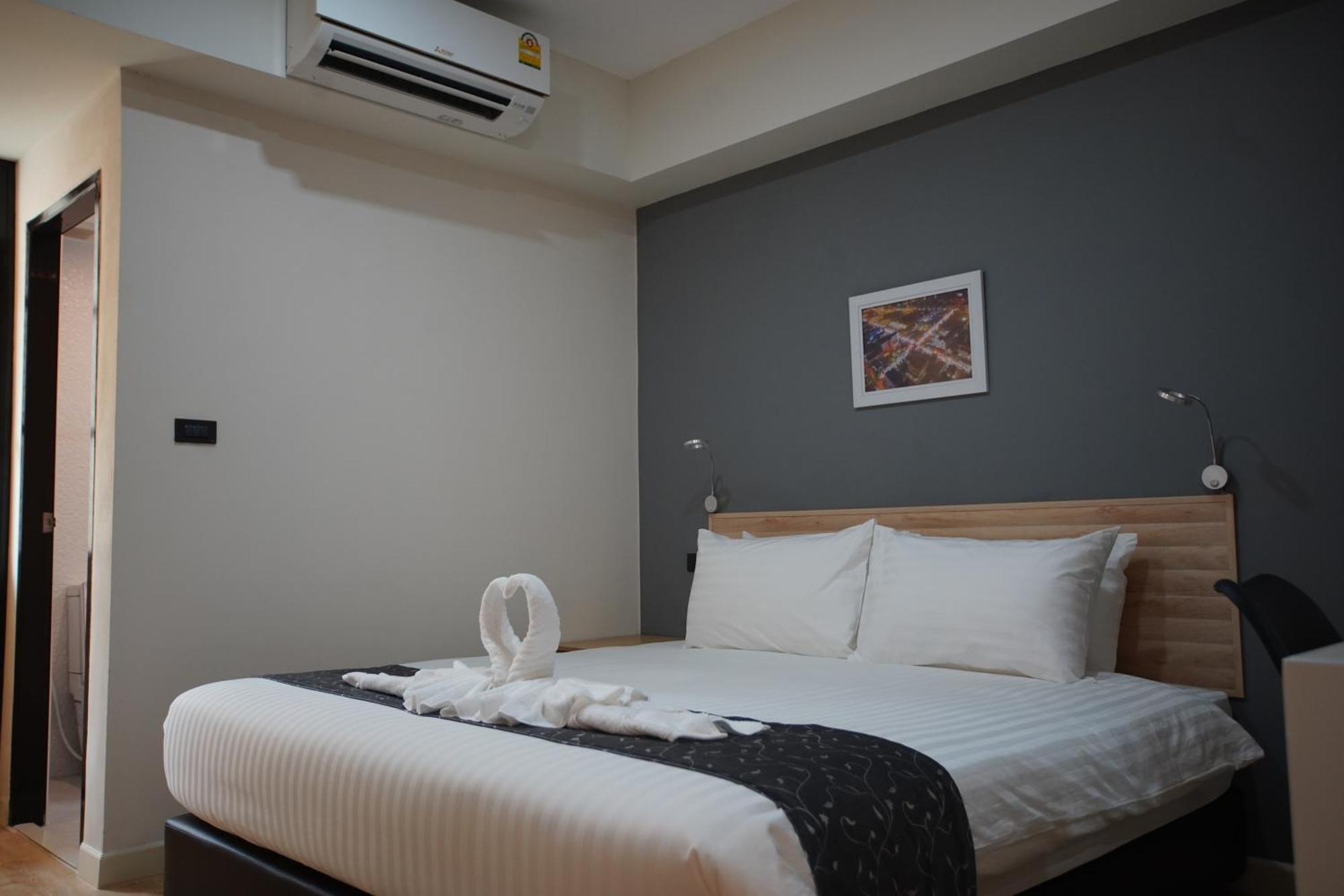 Tisa Hotel Udonthani エクステリア 写真