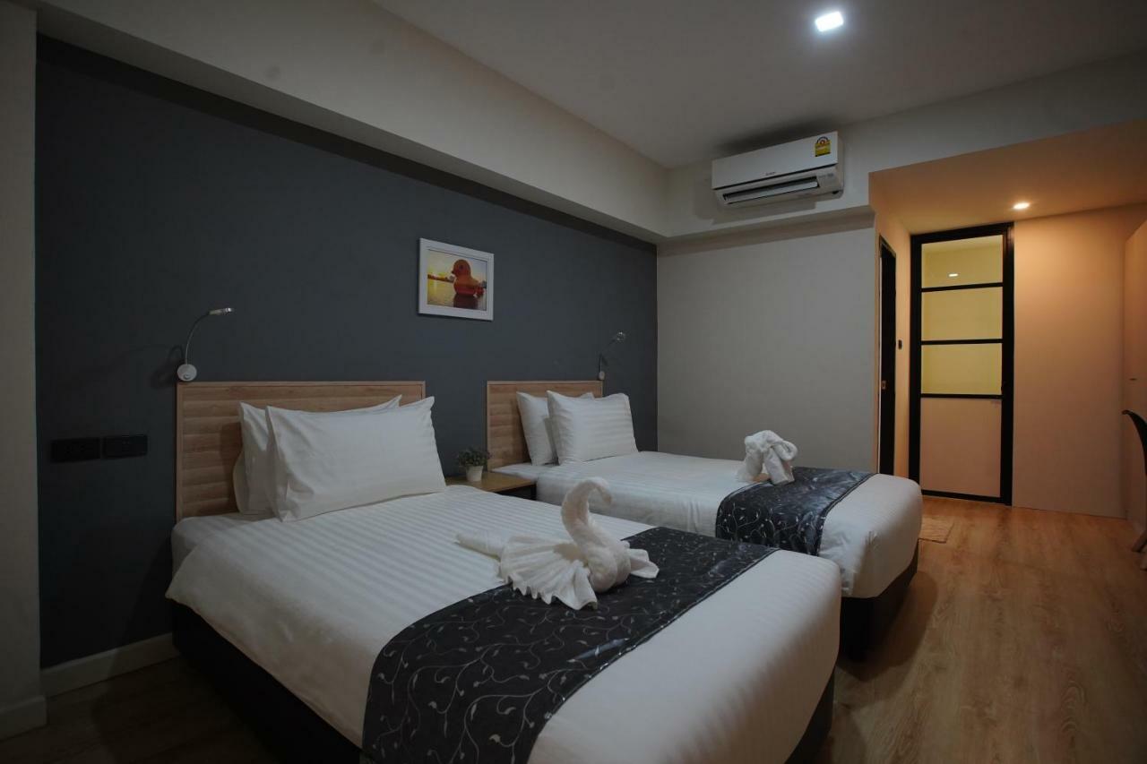 Tisa Hotel Udonthani エクステリア 写真