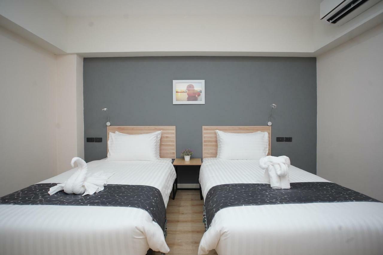 Tisa Hotel Udonthani エクステリア 写真